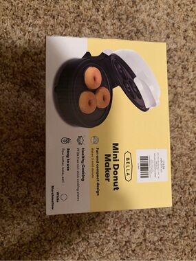 Bella Mini Donut Maker - White with Black Interior